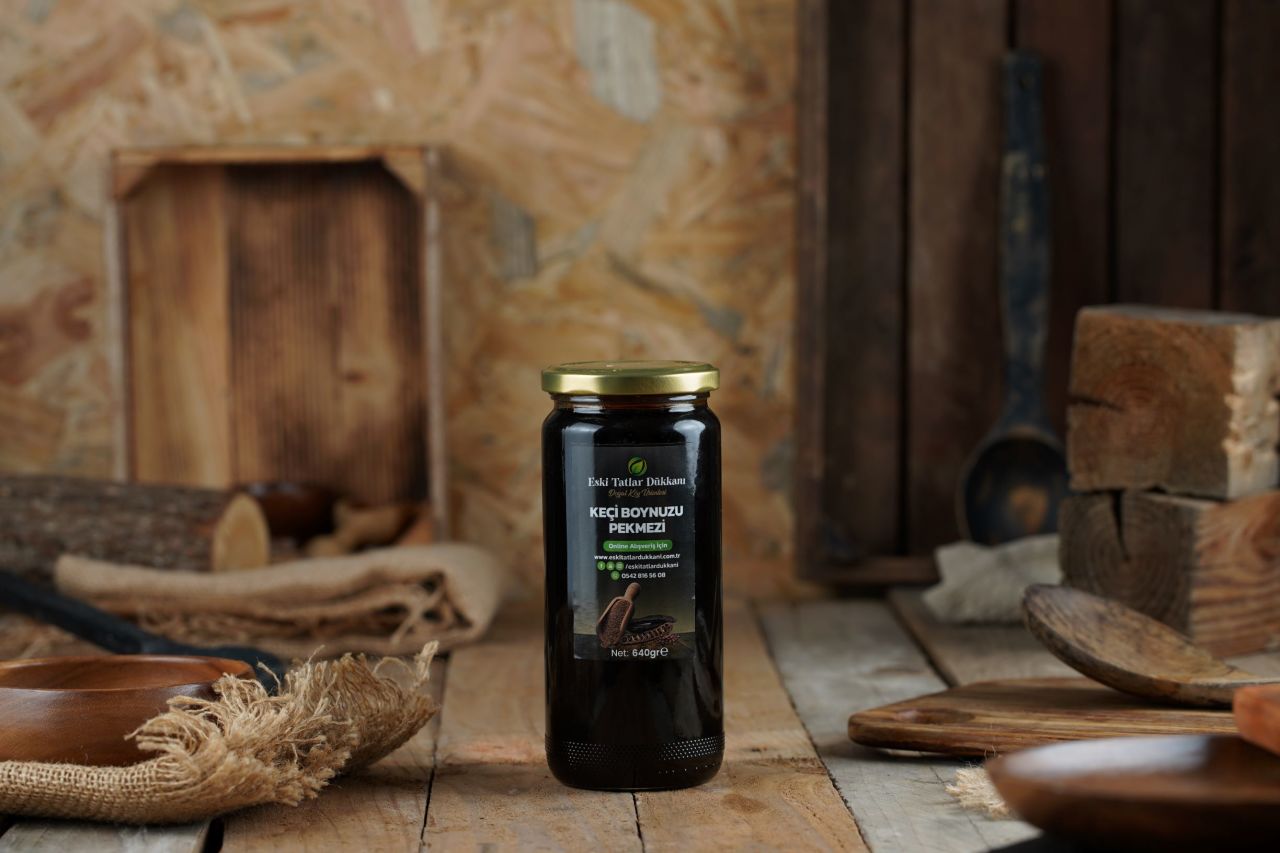 Soğuk Pres Keçiboynuzu Pekmezi (640gr)