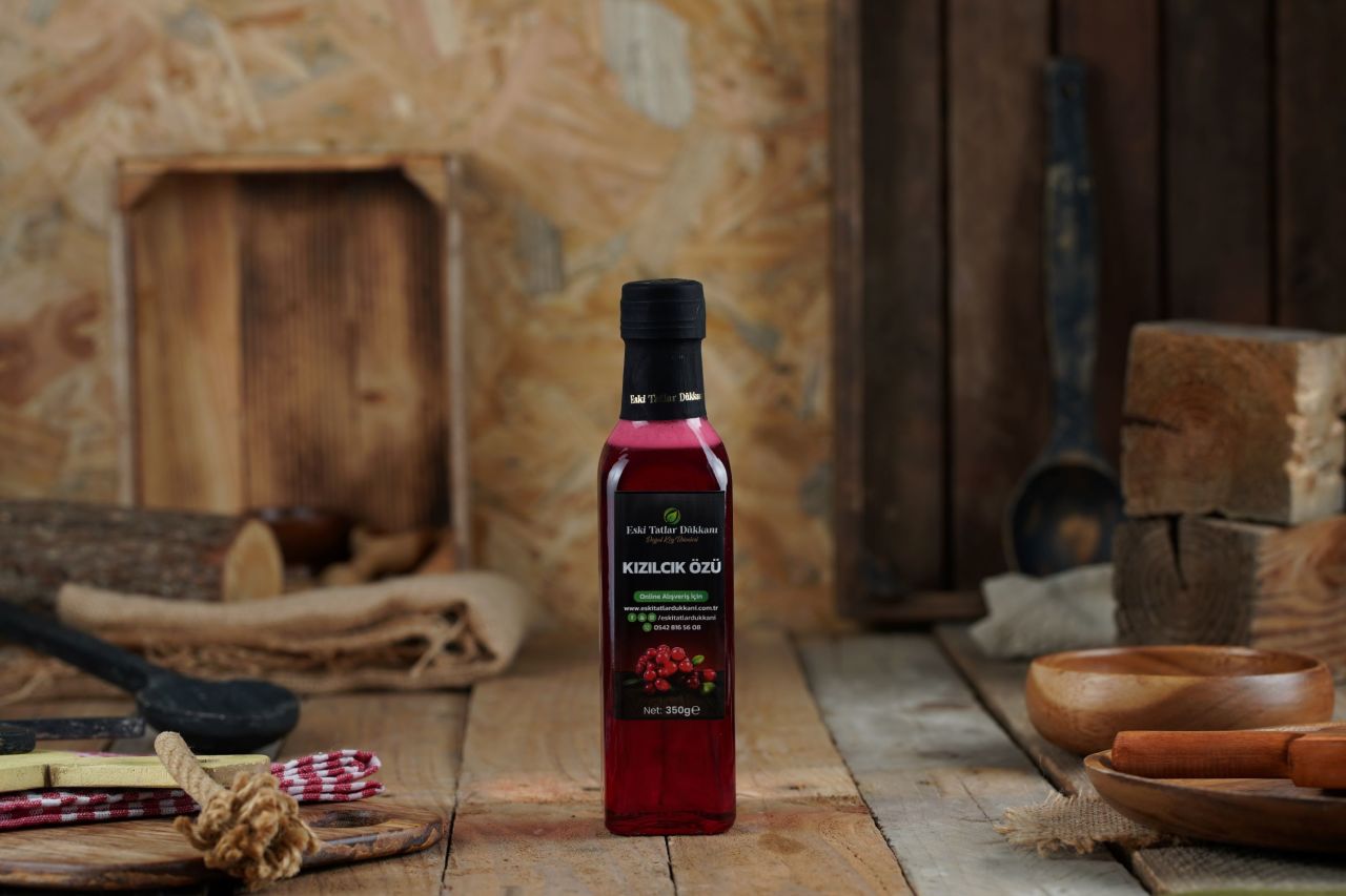 Soğuk Pres Kızılcık Özü (350 gr)
