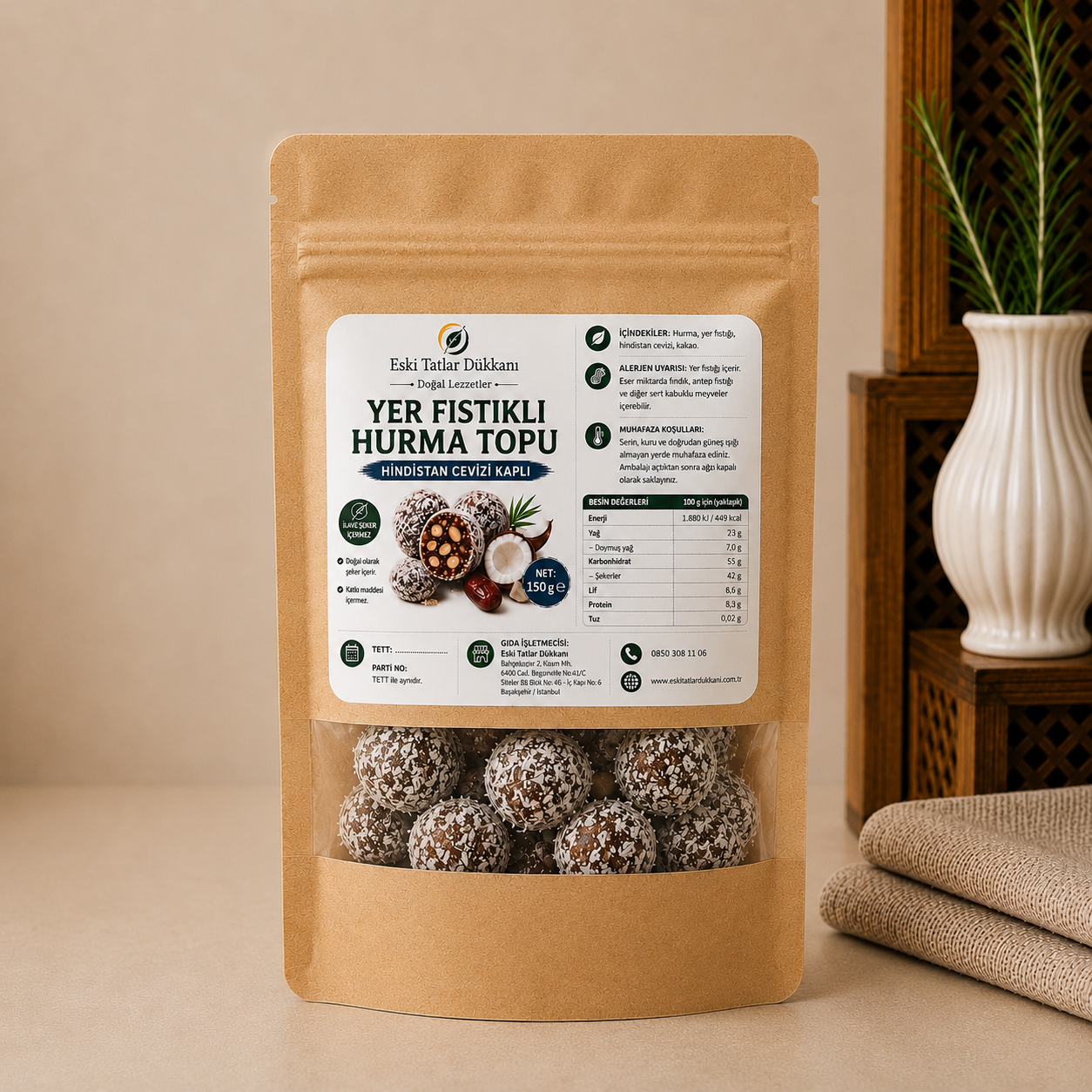 Yer Fıstıklı Hurma Topları - Hindistan Cevizi Kaplı 150 g